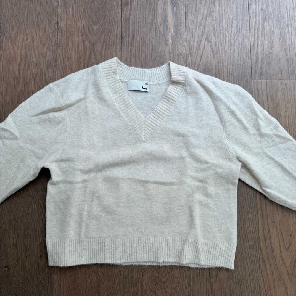 Aritzia Cream V-Neck Sweater Plush Knit